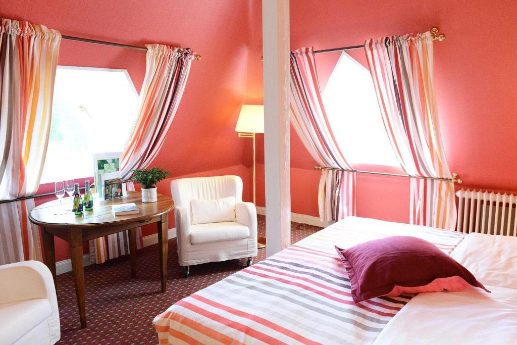 Romantik Hotel Jagdhaus Waldfrieden Bilsen Pokój zdjęcie